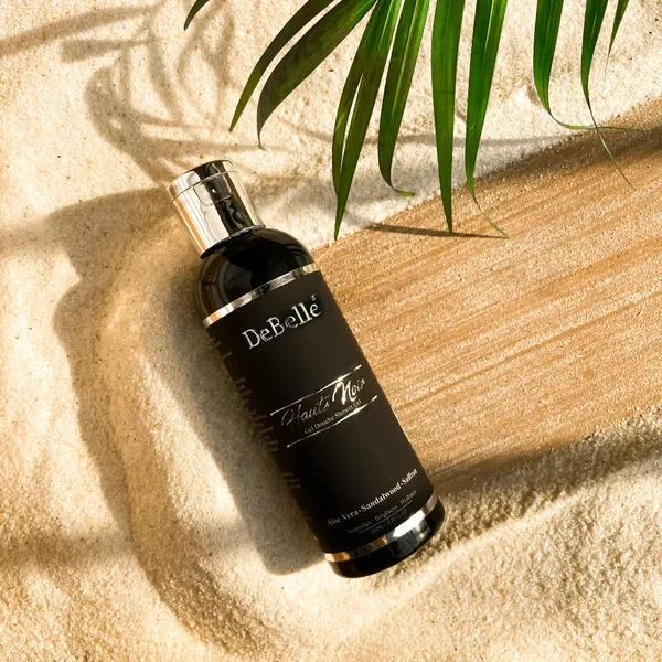 DeBelle_Gel_Douche_Shower_Gel_Haute_Noir_Rose_Water_Saffron_Sandalwood_Oil_100_Ml