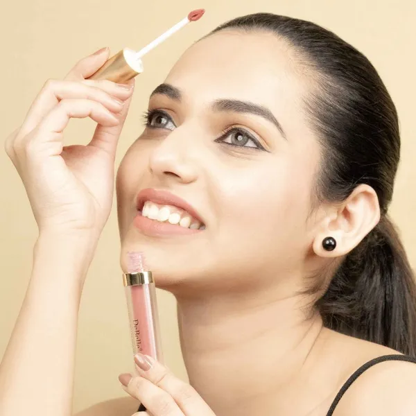DeBelle_Majestique_Matte_Liquid_Lipstick_Cinnamon_Celine_Pink_Brown_Enriched_With_Hyaluronic_Acid_And_Shea_Butter_3.5_Ml