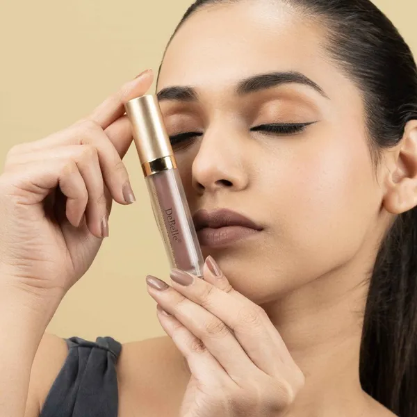 DeBelle_Majestique_Matte_Liquid_Lipstick_Amethyst_Adeline_Mauve_Enriched_With_Hyaluronic_Acid_And_Shea_Butter_3.5_Ml