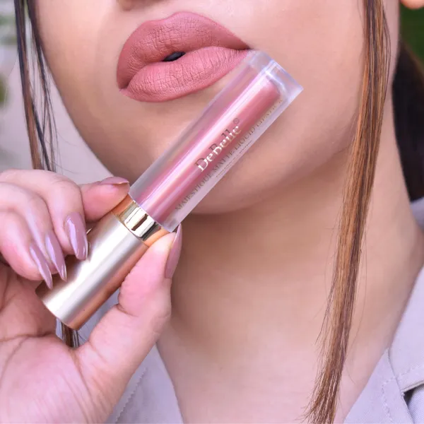DeBelle_Majestique_Matte_Liquid_Lipstick_Vivid_Valerie_Dusty_Pink_Enriched_With_Hyaluronic_Acid_And_Shea_Butter_3.5_Ml