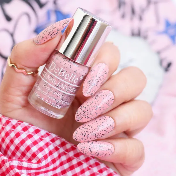 DeBelle_Gel_Nail_Lacquer_Inspiring_Ira_Pink_Cookie_Crumble_Nail_Polish_6_Ml