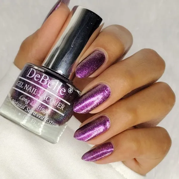 DeBelle_Gel_Nail_Lacquer_Magical_Marina_Dark_Purple_With_Light_Pink_Glitter_8_Ml