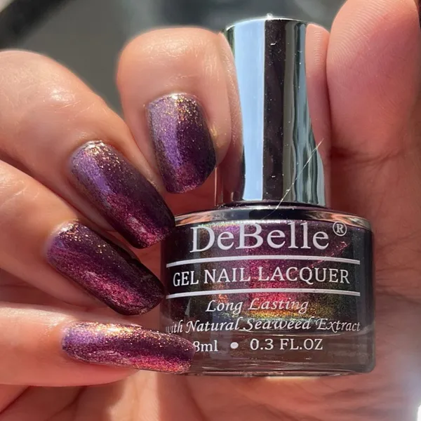 DeBelle_Gel_Nail_Lacquer_Magical_Marina_Dark_Purple_With_Light_Pink_Glitter_8_Ml