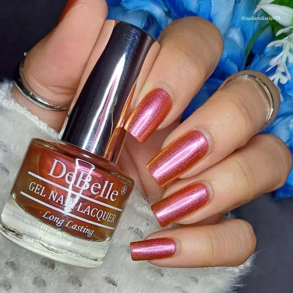 DeBelle_Gel_Nail_Lacquer_Queen_Athena_Pink_Gold_8_Ml