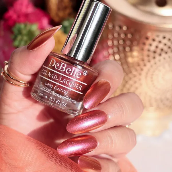 DeBelle_Gel_Nail_Lacquer_Queen_Athena_Pink_Gold_8_Ml