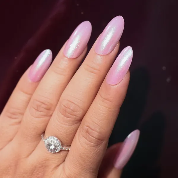 DeBelle_Gel_Nail_Lacquer_Unicorn_Pearl_Pink_With_Blue_Green_Glitter_8_Ml