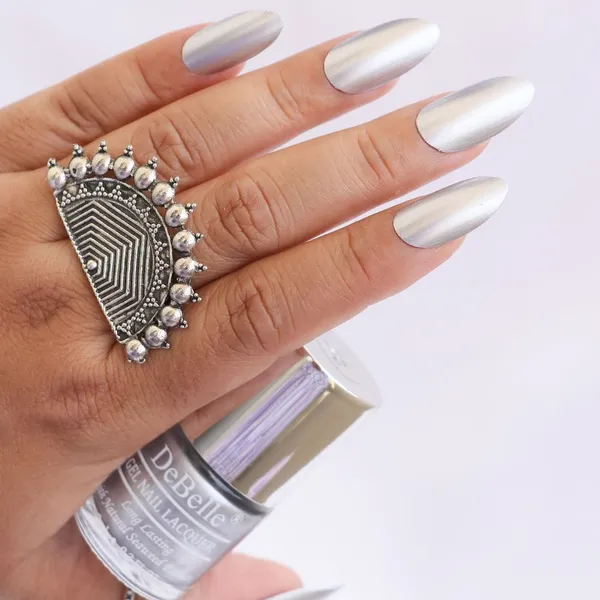 DeBelle_Gel_Nail_Lacquer_Chrome_Silver_Metallic_Silver_Nail_Polish_8_Ml_Silver_Metallic