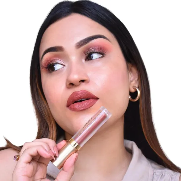 DeBelle_Matte_Matte_Liquid_Lipstick_Combo_Of_2_Hyaluronic_Acid_Shea_Butter_Stays_Upto_7_Hours_Transfer_Free_Smudge_Waterproof_Lightweight_Bronze_Bernadette_Caramel_Camille
