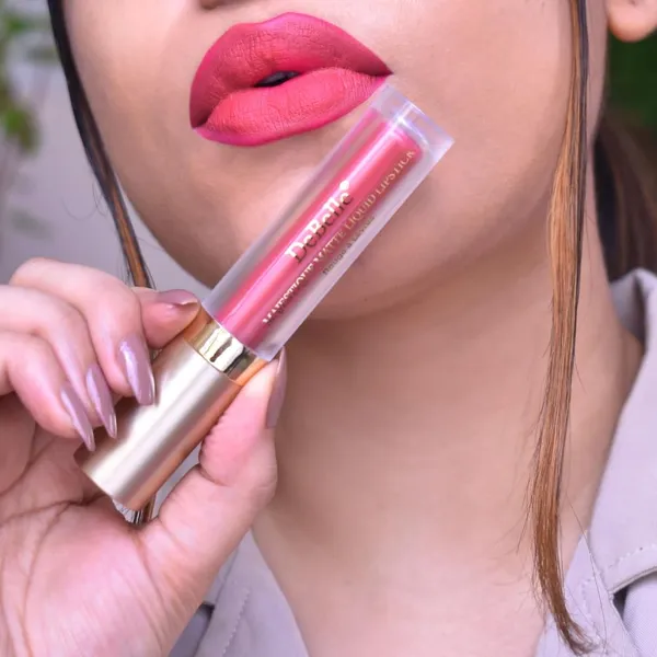 DeBelle_Majestique_Matte_Liquid_Lipstick_Combo_Of_2_Matte_Finish_Stays_Upto_7_Hours_Transfer_Free_Smudge_Waterproof_Lightweight_Bronze_Bernadette_Cabernet_Gabrielle