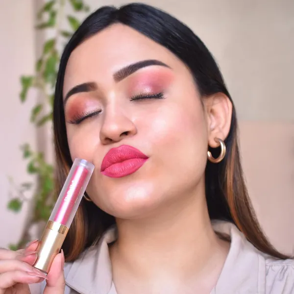DeBelle_Majestique_Matte_Long_Lasting_Waterproof_Liquid_Lipstick_Combo_Set_Of_6_Matte_Finish_Stays_Upto_7_Hours_Transfer_Free_Smudge_Waterproof_Lightweight_Pack_Of_6_|_3.5_Ml_Each
