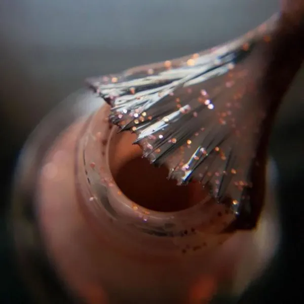 DeBelle_Gel_Nail_Lacquer_Combo_Of_2_Angelic_Saira_Awesome_Andrea