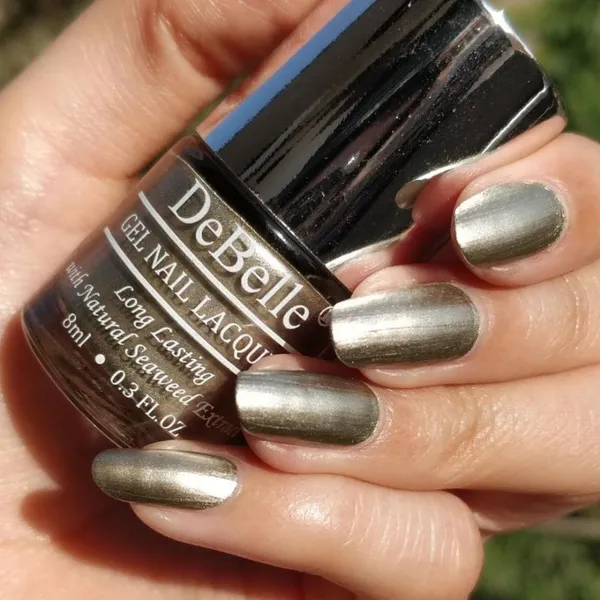 DeBelle_Gel_Nail_Lacquer_Rustique_Gold_Metallic_Rust_Gold_Nail_Polish_8_Ml
