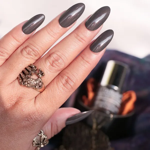 DeBelle_Gel_Nail_Lacquer_Copper_Glaze_Dark_Grey_With_Copper_Specks_Nail_Polish_8_Ml