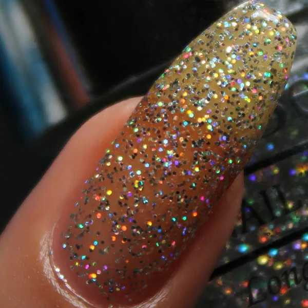 DeBelle_Gel_Nail_Lacquer_Shimmer_Top_Coat_Holographic_Top_Coat_Nail_Polish_8_Ml