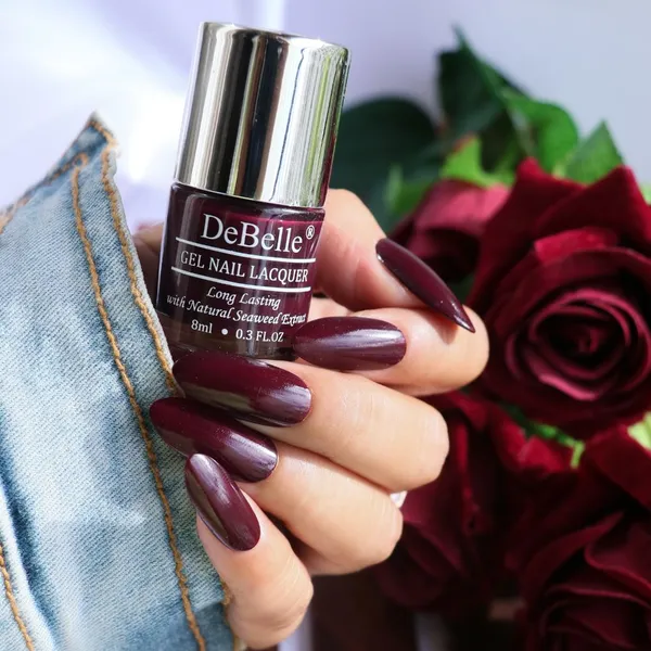 DeBelle_Gel_Nail_Lacquer_Glamorous_Garnet_Deep_Maroon_Nail_Polish_8_Ml