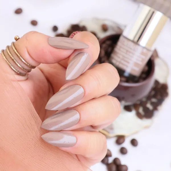 DeBelle_Gel_Nail_Lacquer_Coco_Bean_Light_Brown_Nail_Polish_8_Ml