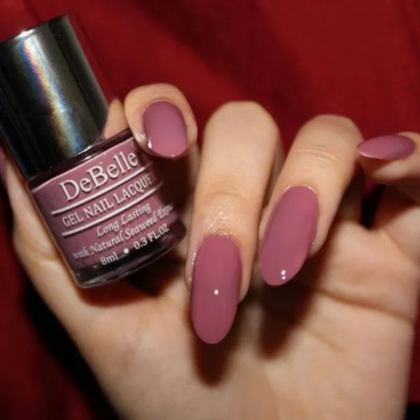 DeBelle_Gel_Nail_Lacquer_Laura_Aura_Light_Mauve_Nail_Polish_8_Ml