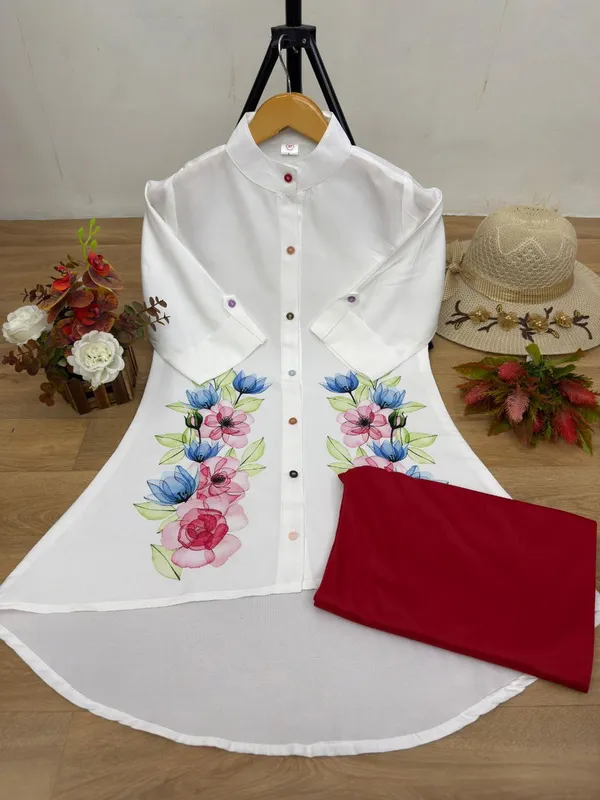 Tunic_Floral_Top_With_Red_Palazzo_Pants