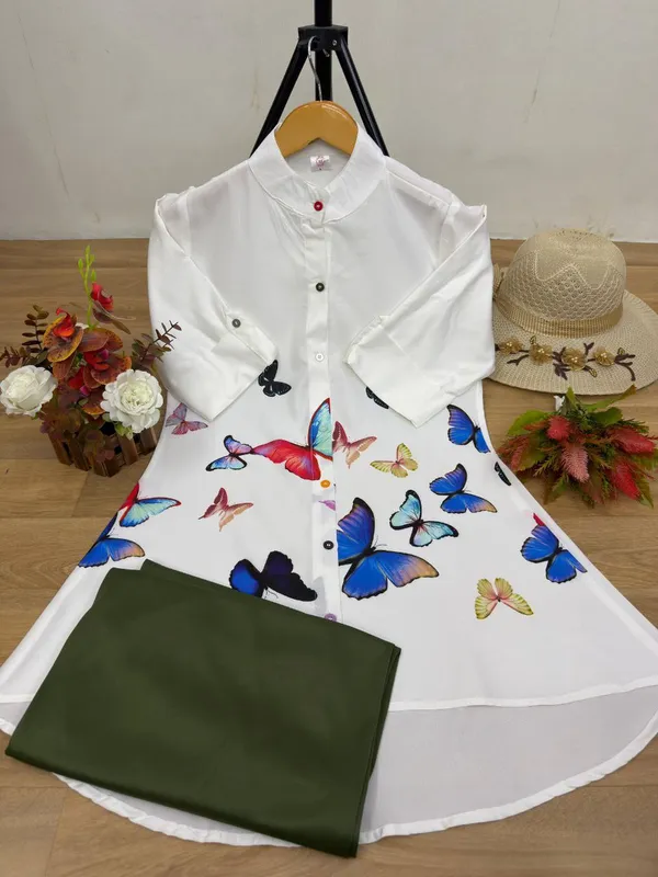 Tunic_Butterfly_Top_With_Olive_Palazzo_Pants