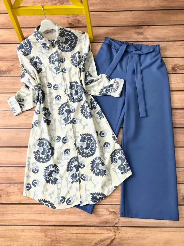 Blue_Medallion_Printed_Top_With_Palazzo_Pants