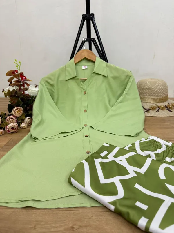 Light_Green_Top_With_Printed_Palazzo_Pants