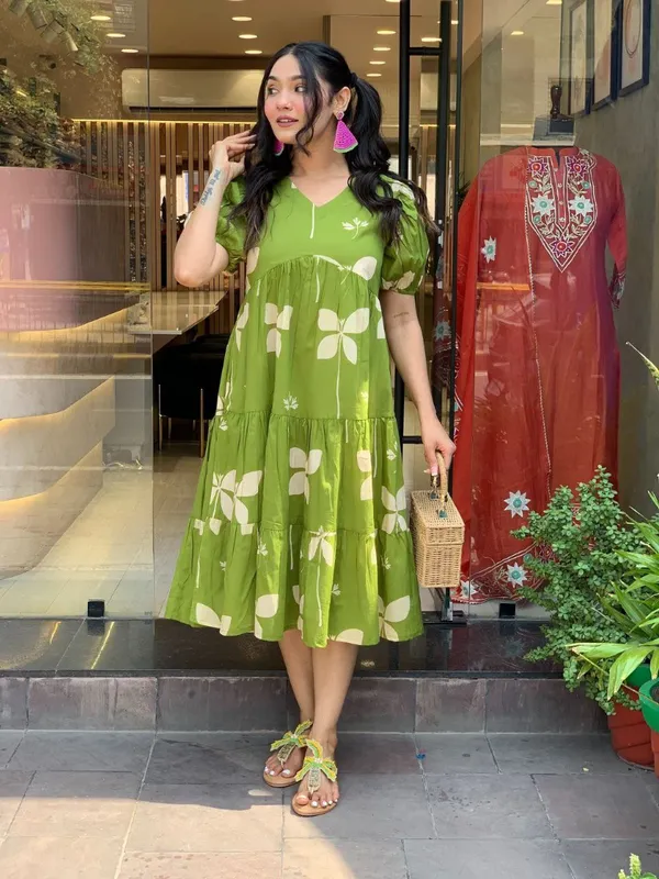 Green_Cotton_Butterfly_Printed_Casual_Trending_Midi_Dress