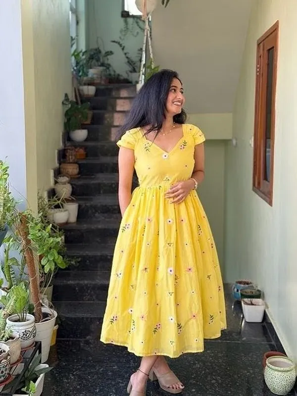 Yellow_Trendy_Bella_Maxi