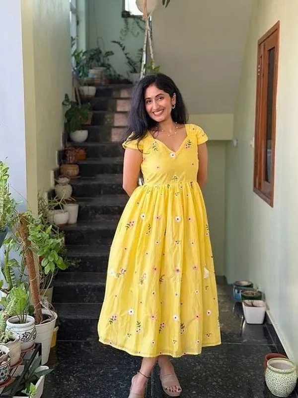 Yellow_Trendy_Bella_Maxi