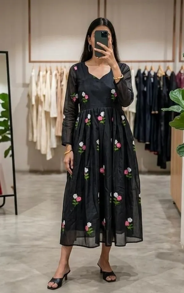 Black_Trendy_Bella_Maxi