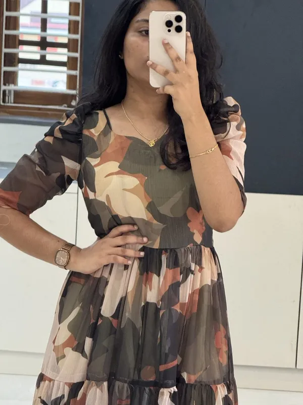 Black_Trendy_Charon_Maxi