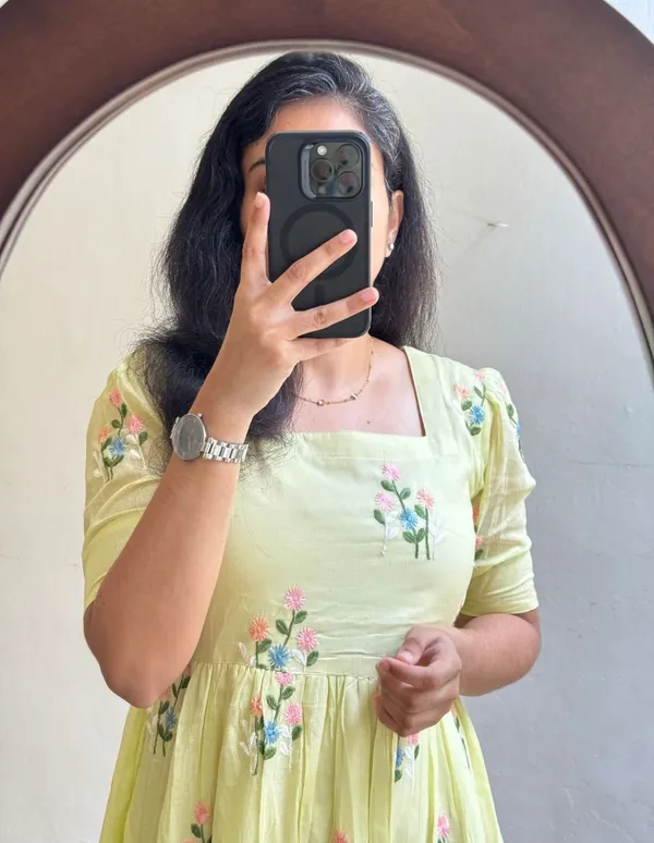 Elegant_Yellow_Bella_Maxi