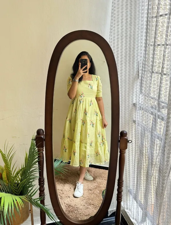 Elegant_Yellow_Bella_Maxi