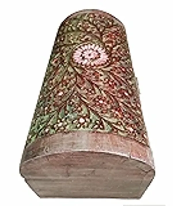 Intricately_Hand_Carved_Wooden_Chest_In_Antique_Finish_For_Home_Decor_And_Storage_Dd_Wc_03