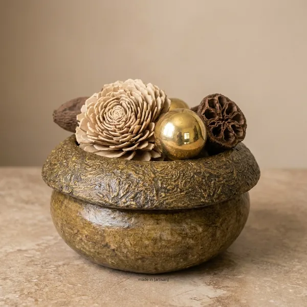 Mycelium_Bonded_Agri-waste_Handcrafted_Vase/Bowl__(8"x8"x3")with_Paper-Mache__Antique_Finish-Eco-Friendly_Sustainable_Decor_and_Natural_Design