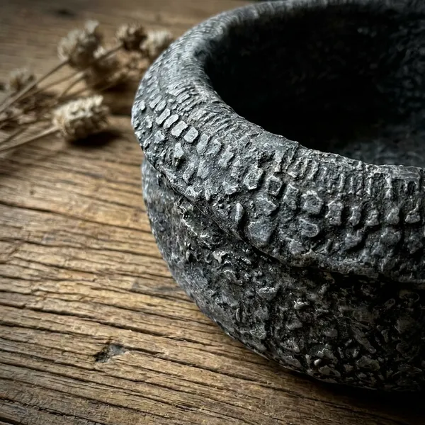 Mycelium_Bonded_Agri-waste_Handcrafted_Vase/Bowl__(8"x8"x3")with_Paper-Mache__Chiselled_Stone_Finish-Eco-Friendly_Sustainable_Decor_and_Natural_Design