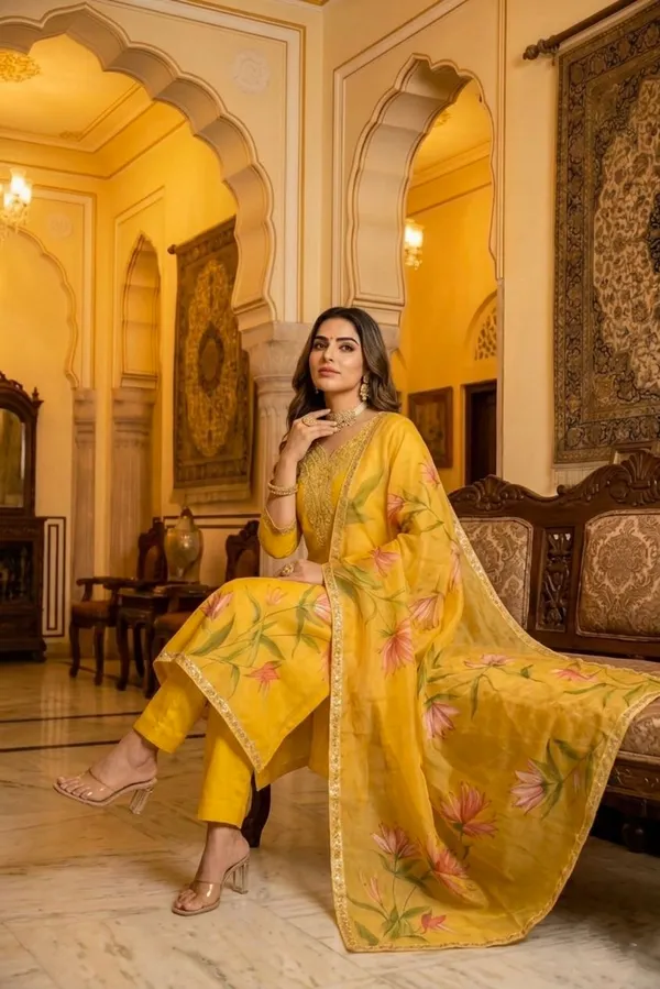 Yellow_Floral_Embroidered_Kurta_Set_With_Dupatta_For_Women