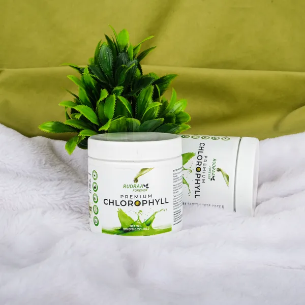 Premium_Chlorophyll_Powder_-_Natural_Green_Superfood_Supplement_(100G)
