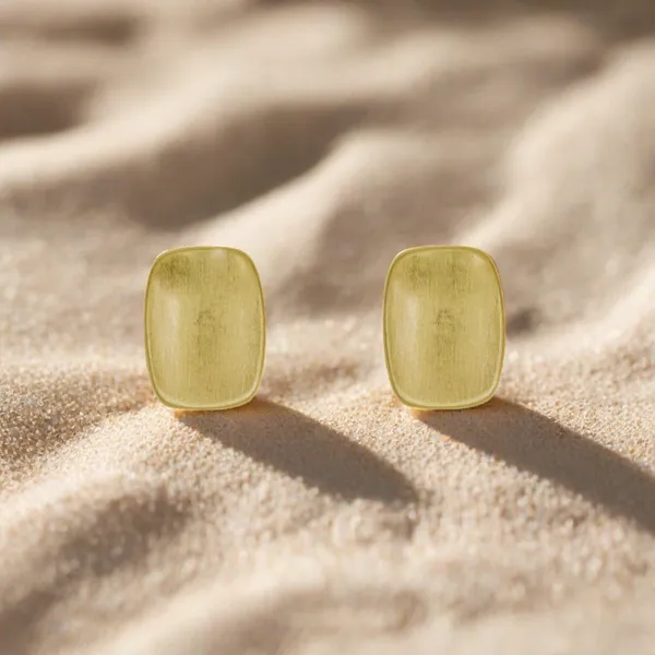 Hug_Me_Stud_Earrings_Joie_De_Vivre