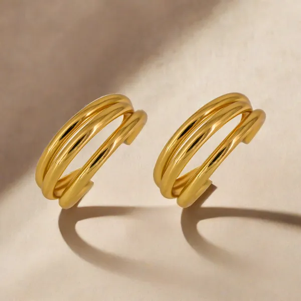 Boss_Lady_Hoop_Earrings_Joie_De_Vivre