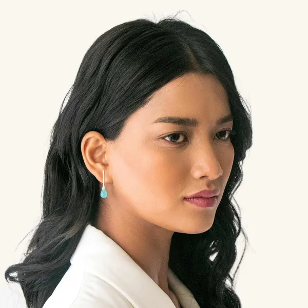 Aqua_Chalcedony_Silver_Earrings_Whispering_Silver