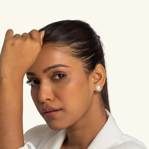 Pearl_Stud_Earrings_Joie_De_Vivre