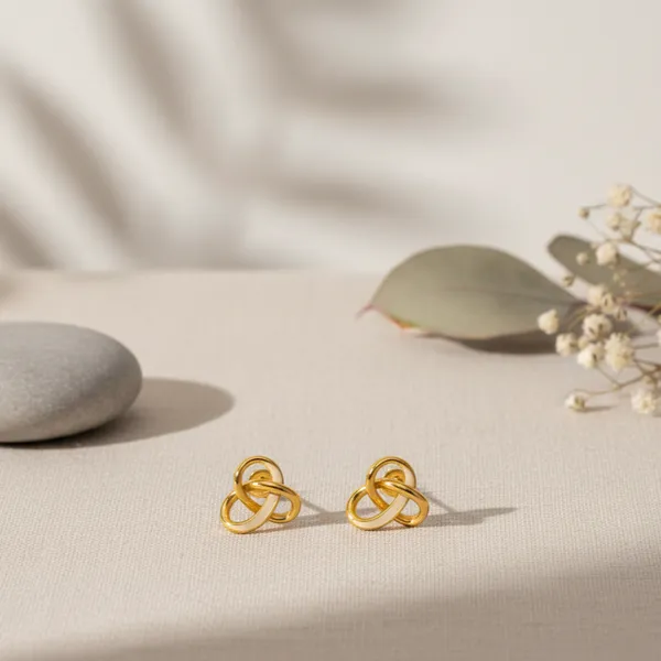 Love_Loop_Studs_Cream_Blooming_Gardens