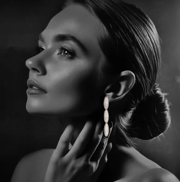Diamond_Drop_Earrings_Joie_De_Vivre
