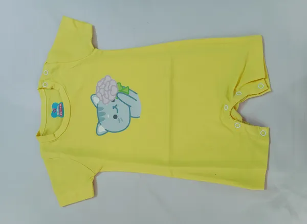 Yellow_Cotton_Baby_Bodysuit_For_Baby