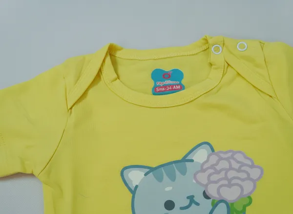 Yellow_Cotton_Baby_Bodysuit_For_Baby