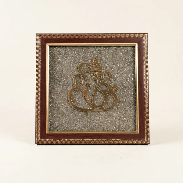 Antique_Gold_And_Brown_Shree_Ganesh_Pyrite_Frame