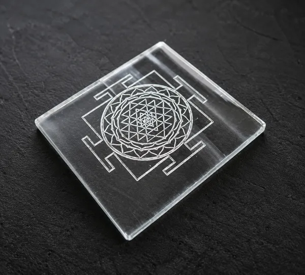 Selenite_Sri_Yantra_Charging_Plate_|_Energy_Cleansing_Crystal_Base_|_Milky_White