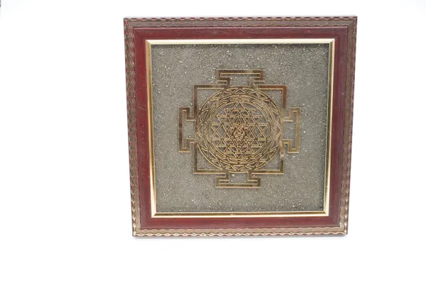 Antique_Gold_And_Brown_Shree_Yantra_Pyrite_Frame