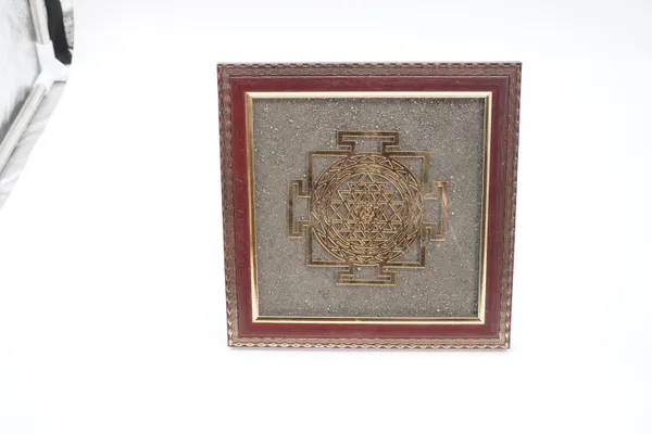 Antique_Gold_And_Brown_Shree_Yantra_Pyrite_Frame