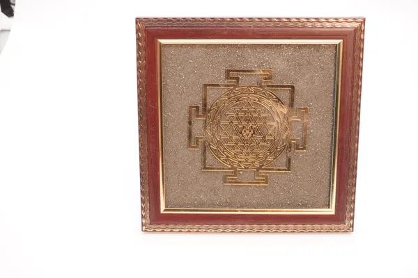 Antique_Gold_And_Brown_Shree_Yantra_Pyrite_Frame